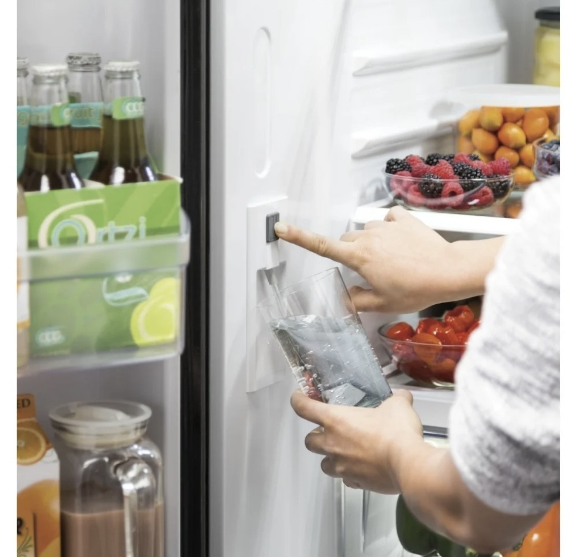 GE French Door Refrigerator 36" Width 27 cu ft Water Dispenser Interior, Ice Dispenser Freezer Located GNE27JYMFS - Image 4