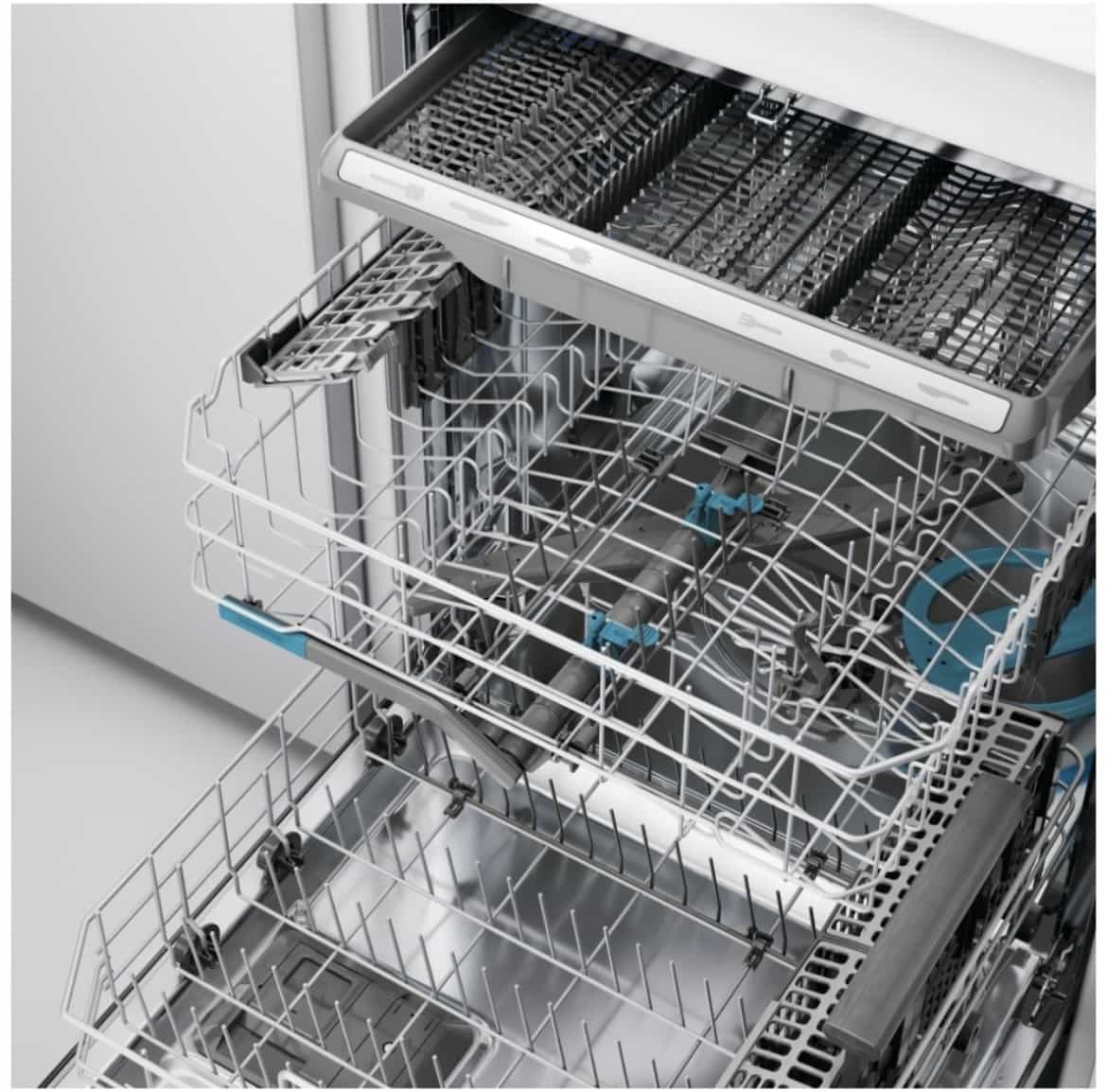 Frigidaire Gallery Dishwasher 24" Width 47 dB 3 Loading Racks Black Stainless Steel GDSH4715AD - Image 3